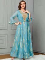Mode nuptiale : caftan bleu délicat