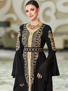 Caftan noir de minuit pour cérémonie nuptiale