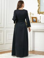 Caftan noir, option idéale pour un mariage stylé