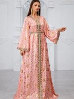Détails du caftan mariage Rose Royal, finition soignée