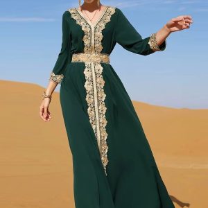 Caftan mariage vert émeraude élégant et raffiné