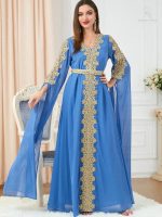 Caftan marocain bleu saphir élégant et raffiné