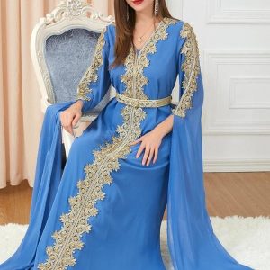 Caftan bleu saphir traditionnel, style marocain