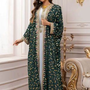 Caftan traditionnel marocain en teinte émeraude