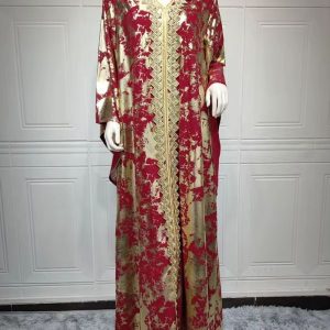Caftan Fadwa El-Fassi élégant et traditionnel marocain