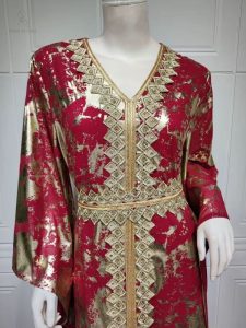 Vêtement marocain Fadwa El-Fassi, artisanat de qualité supérieure