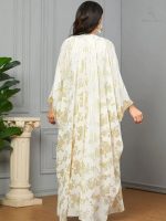 Confection artisanale du caftan Lalla Nour marocain