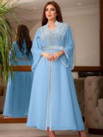 Caftan marocain élégant Lalla Warda en tissu raffiné