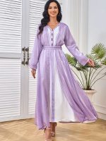 Caftan marocain Lila Andalouse en velours élégant