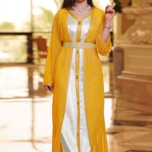 Caftan marocain lumineux d'Agadir