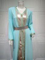 Caftan moderne couleur menthe pour les occasions