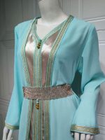 Caftan marocain chic menthe, design unique