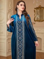 Vêtement de mariage marocain en bleu