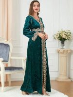 Caftan marocain chic pour mariage, couleur émeraude