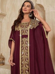 Caftan mariage bordeaux élégant et raffiné