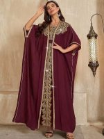 Modèle de caftan marocain bordeaux pour cérémonie