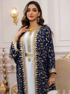 Caftan Nuit d’Oujda avec motifs raffinés