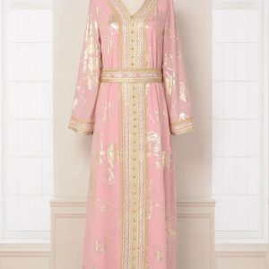 Caftan marocain rose doré élégant et raffiné