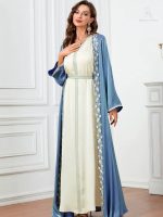 Caftan traditionnel marocain avec motifs élégants