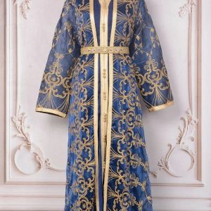 Caftan traditionnel marocain en bleu profond