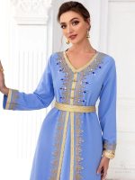 Caftan femme élégant en teintes azur