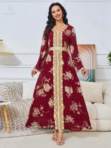 Caftan femme chic, couleur grenat