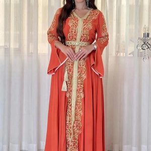Caftan Soleil d'Ambre pour femme, élégant et raffiné