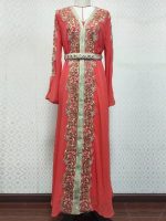 Caftan femme, style Soleil d'Ambre, couleur chaleureuse