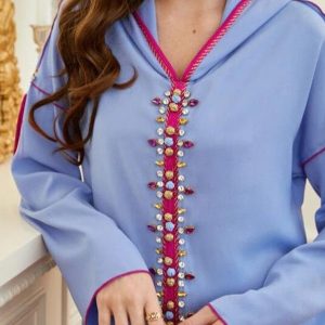 Djellaba traditionnelle en teinte bleu apaisant