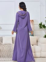 Djellaba femme tendance dans les tons lavande