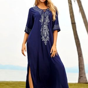 Djellaba bleue Amina, élégante et traditionnelle