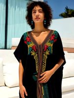 Vêtement marocain, djellaba "Ikram" au design élégant