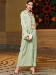 Djellaba traditionnelle avec motif éclat de menthe