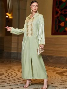 Design élégant de la djellaba Éclat de Menthe
