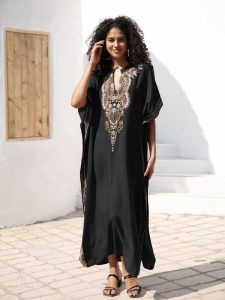 Djellaba Layana, élégance marocaine en textile