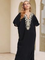 Vêtement traditionnel marocain en couleur noire