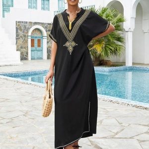 Sultane des Kasbahs, élégante djellaba marocaine