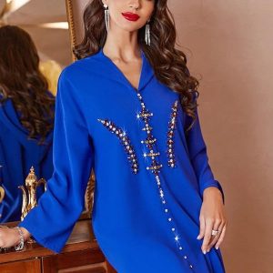 Djellaba en bleu saphir, style marocain authentique