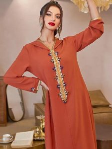 Djellaba Éclat Safran en tissu léger et coloré