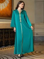 Émeraude Royale, élégante djellaba marocaine