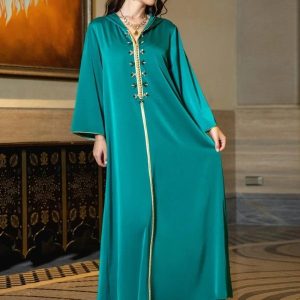 Émeraude Royale, élégante djellaba marocaine
