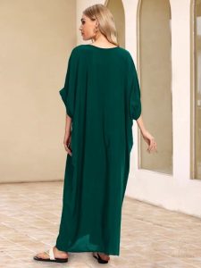 Mode marocaine : djellaba verte confortable et stylée