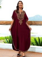 Djellaba marocaine violette Yasmina élégante et moderne