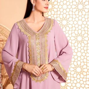 Djellaba rose pour femme, élégance et style traditionnel