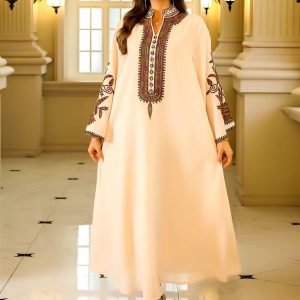 Djellaba femme marocaine élégante et traditionnelle