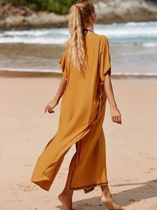 Mode artisanale : Djellaba Sable d'Agadir pour toutes occasions
