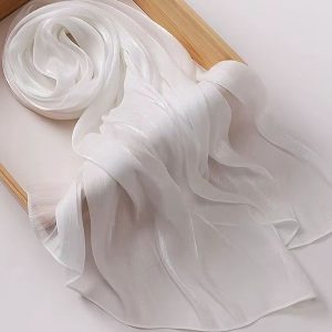 Hijab blanc élégant "Essaouira" en tissu léger et fluide