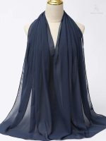 Hijab bleu brume profonde