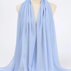 Hijab bleu ciel élégant et léger pour un style raffiné