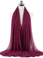 Hijab en mousseline bordeaux profond